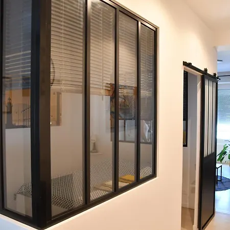 Le Yellow Corner Voironnais Apartment